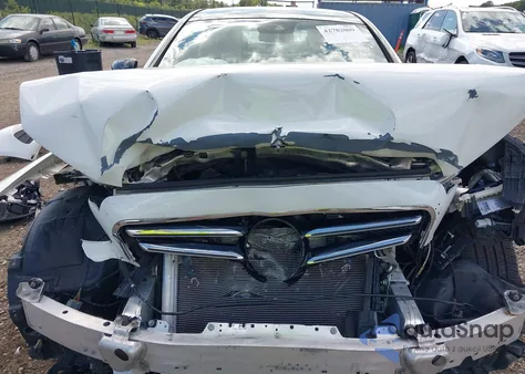 2018 Mercedes-Benz E 300 4Matic из США, поврежденный, VIN WDDZF4KB0JA429720